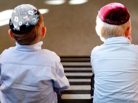 Скрывают ли школы Германии антисемитские инциденты