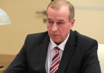 Губернатор Иркутской области Сергей Левченко заявил, что не видит смысла в повышении зарплат работникам бюджетной сферы