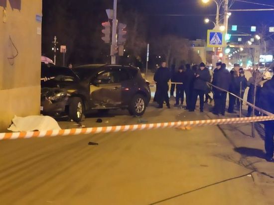 В Тамбове при столкновении двух легковушек погибла пешеход