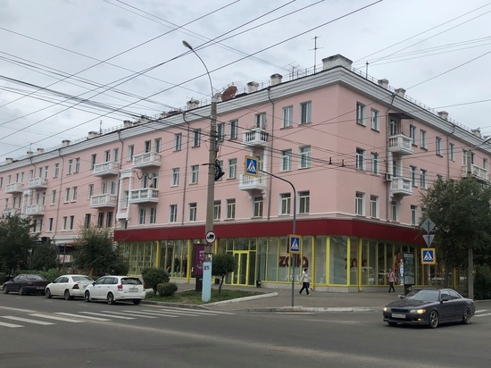 Фонд капремонта объяснил трещину на обновленном фасаде дома в Чите