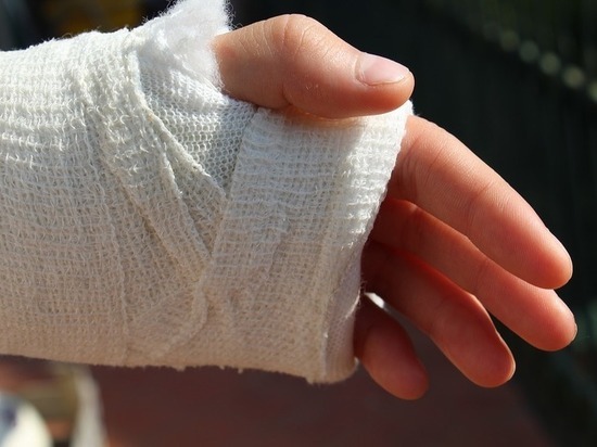 На спичечном заводе в Уфе работнику зажало руку в дробилке