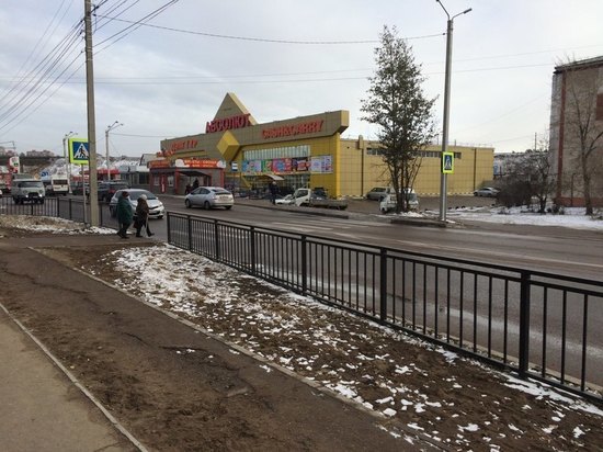 В Улан-Удэ ликвидируют пешеходный переход по многочисленным просьбам водителей