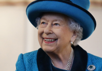 Через полтора года, когда королеве Великобритании и Северной Ирландии Елизавете II исполнится 95 лет, она планирует покинуть трон, чтобы передать полномочия своему сыну, принцу Чарльзу, который недавно отметил свой 71-й день рождения