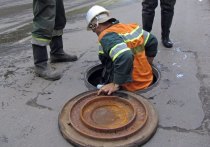 В Санкт-Петербурге полиция расследует обстоятельства попадания в канализационную систему на юге города чрезвычайно опасного сильного яда