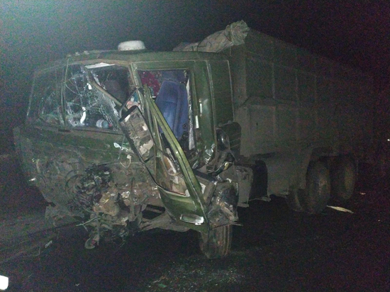 В Табовской области столкнулись два грузовика