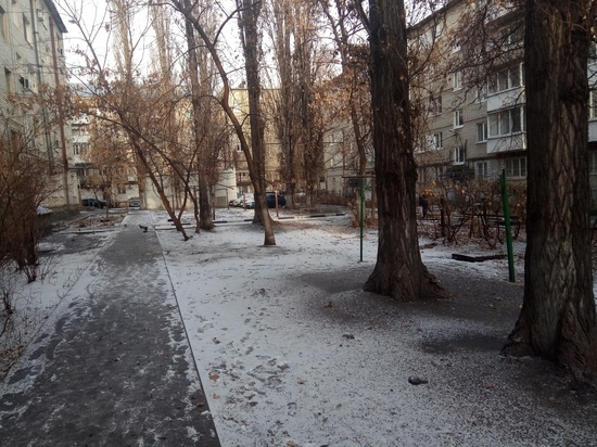 Муниципальные службы начали уборку снега