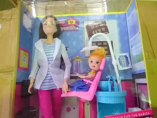 Партию контрафактных кукол Барби задержала Иркутская таможня