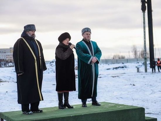 В Нижнекамске заложили первый камень новой мечети