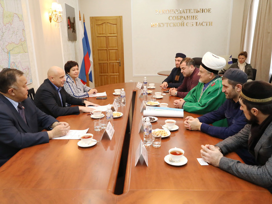 В Иркутске прошла встреча депутатов Заксобрания и представителей Республики Дагестан