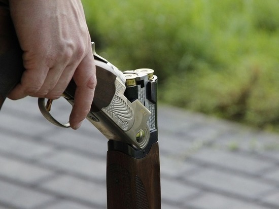 Житель Лениногорска обиделся и устроил стрельбу из охотничьего ружья