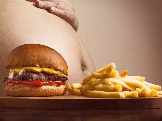 Доктор Мясников назвал самый опасный тип ожирения