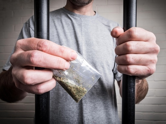 Три жителя Медногорска осуждены за сбыт наркотических веществ