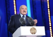 Президент Белоруссии Александр Лукашенко отметил, что его страна не намерена входить в состав другого государства