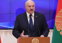 Анонсированное накануне «историческое обращение Лукашенко» к народу на самом деле оказалось традиционным обращением президента к депутатам Палаты представителей и членам Совета Республики двух созывов — нового и уходящего
