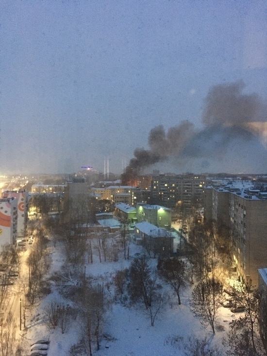 В районе кировского автовокзала горела машина