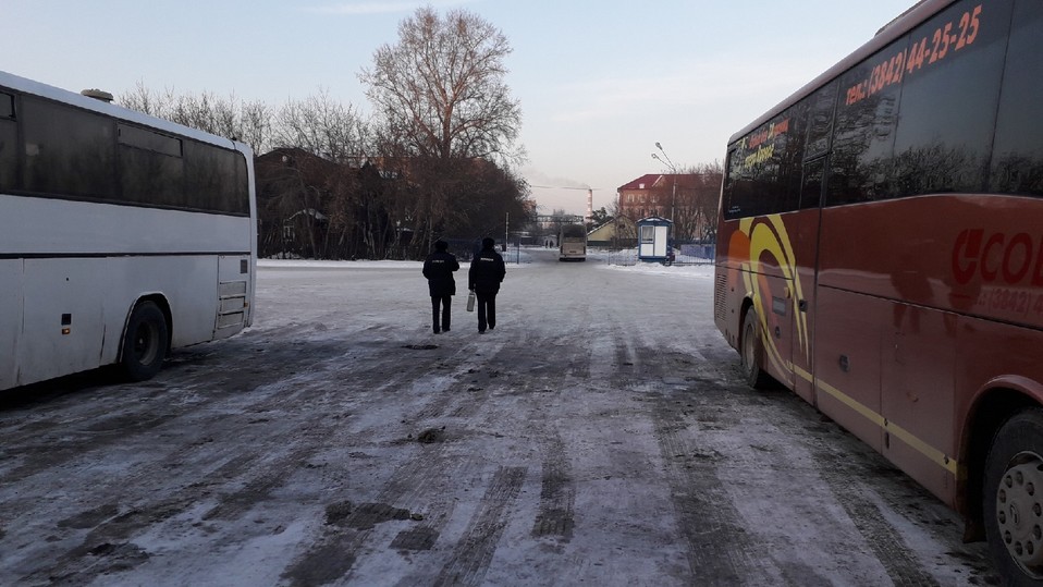 Автовокзал кемерово гурьевск автобус. Что такое пассажирский автобус Кузбасса. Автобус Белово. Автобус Гурьевск Белово. Автобус Белово Кемерово.