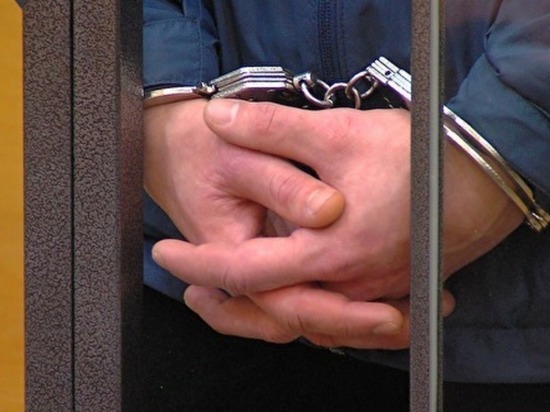 В Челябинске мужчину задержали за угрозу взорвать банк