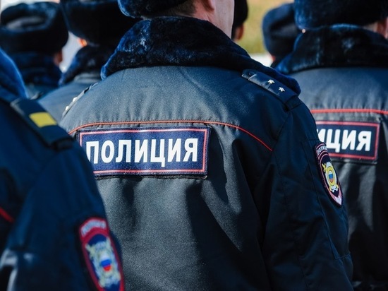 В Волгоградской области мужчина ударил полицейского и угнал машину