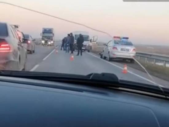 Велосипедист погиб под колесами микроавтобуса на трассе Ростов-Волгодонск