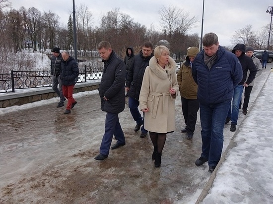 Подрядчики убирают Киров на "двойку"