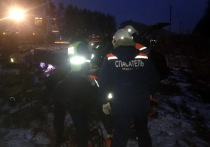 В Медведевском районе Марий Эл водитель авто оказался зажат в покореженном автомобиле