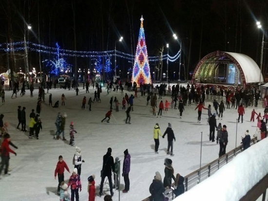 В рейтинге лучших мест для катания на коньках один из самых комфортных катков в Серпухове