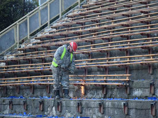 В Ялте началась реконструкция стадиона "Авангард"