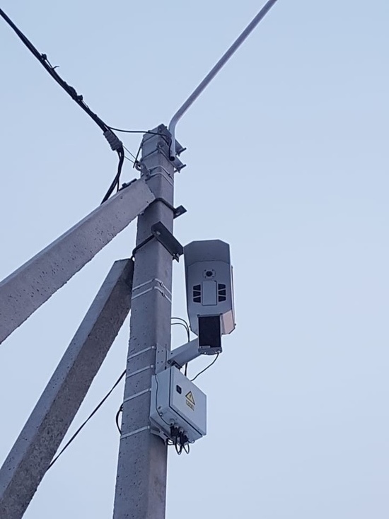 На двух дорогах Хакасии установили приборы, штрафующие за дорожные нарушения