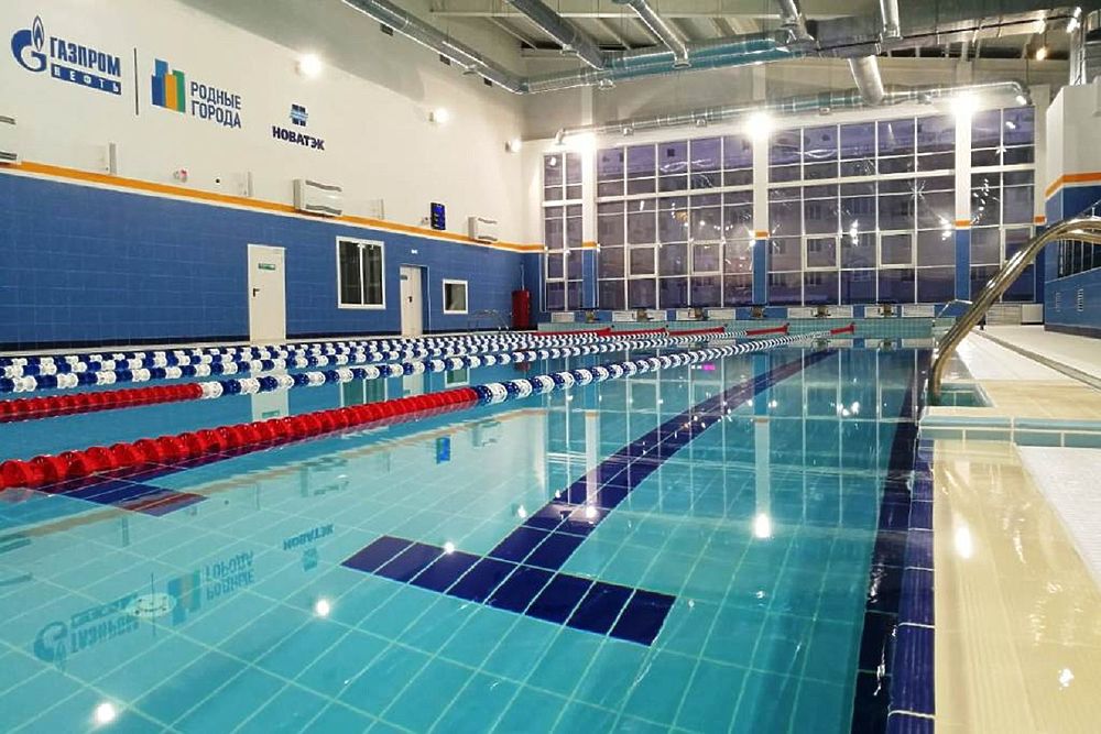 В Лабытнанги открыли спорткомплекс «Полярный» с бассейном и тренажерами: фото