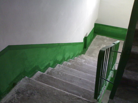 В Тверской области драка на лестничной клетке закончилась смертью