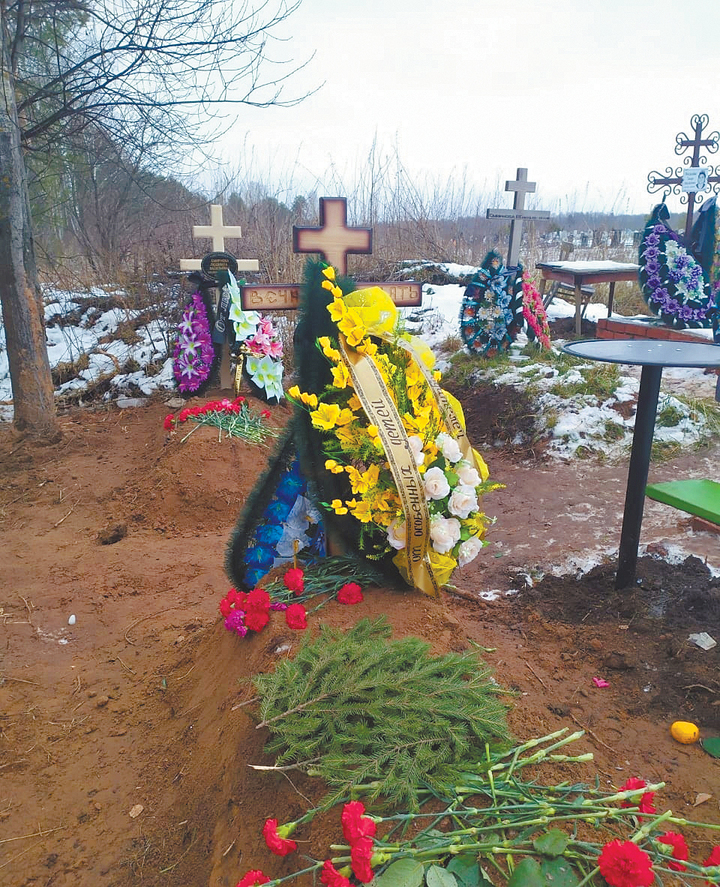 Матери погибших сыновей украина