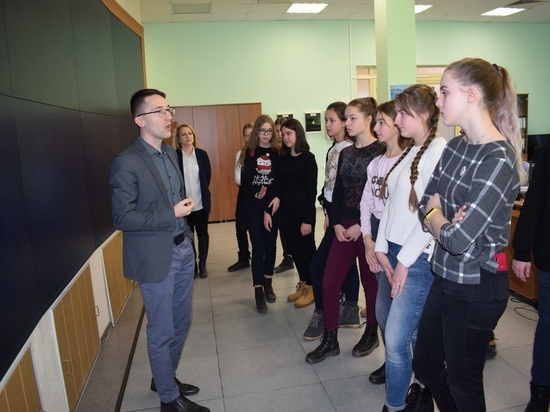Костромские старшеклассники познакомились с работой Костромаэнерго