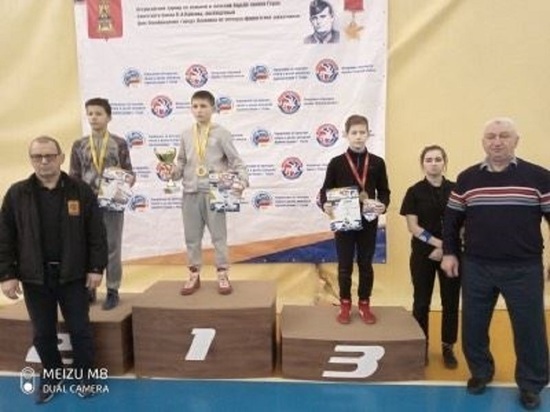 Шестеро юных костромских спортсменов завоевали медали на соревнованиях по вольной борьбе