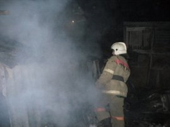 В ночном пожаре в Кологриве пострадал один человек