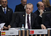 Угрозы президента Турции Реджепа Тайипа Эрдогана закрыть две базы НАТО, расположенные на территории страны, скорее всего, останутся только декларациями