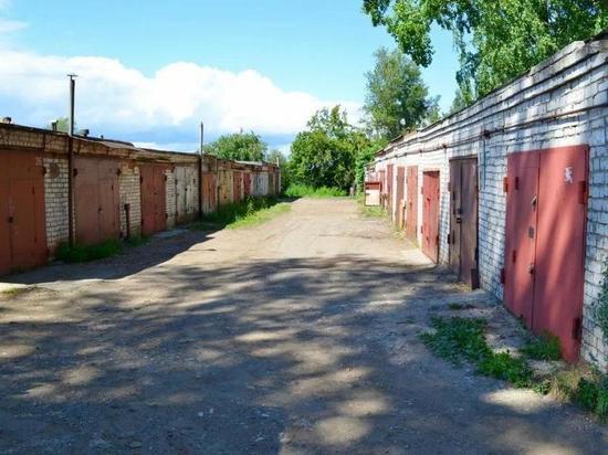 Жителя Костромы наплевавшего на своих соседей оставили без гаража