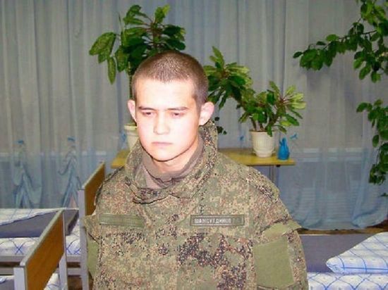 «Спать не давали»: срочник Шамсутдинов, подозреваемый в расстреле сослуживцев, признан потерпевшим