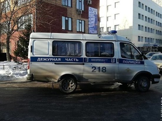 Жительницу Кемерова выманили из дома, избили и ограбили
