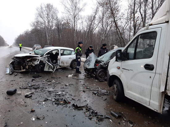 Женщина-водитель погибла в тройном ДТП в Чувашии