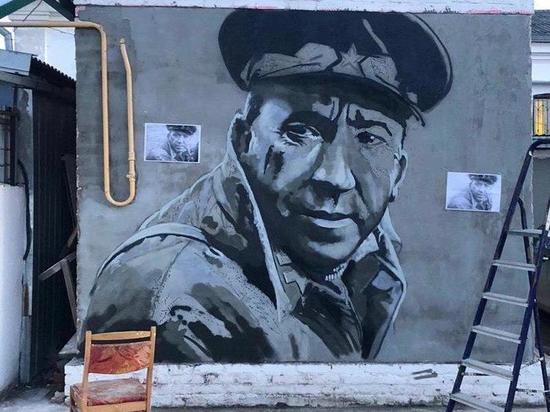 На стене краснодарской котельной появился портрет Юрия Никулина