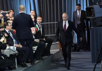 Российский лидер Владимир Путин 19 декабря прибудет в расположенный в Москве Центр международной торговли, где состоится традиционная большая пресс-конференция