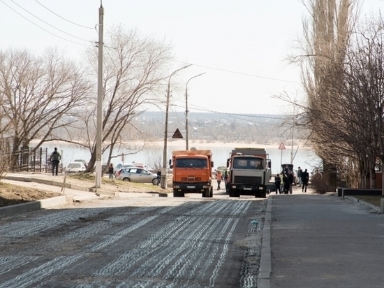 Прокуратура в Волгограде проверила состояние дорог в регионе