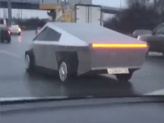 В Подмосковье из «Жигулей» собрали новую Tesla Cybertruck