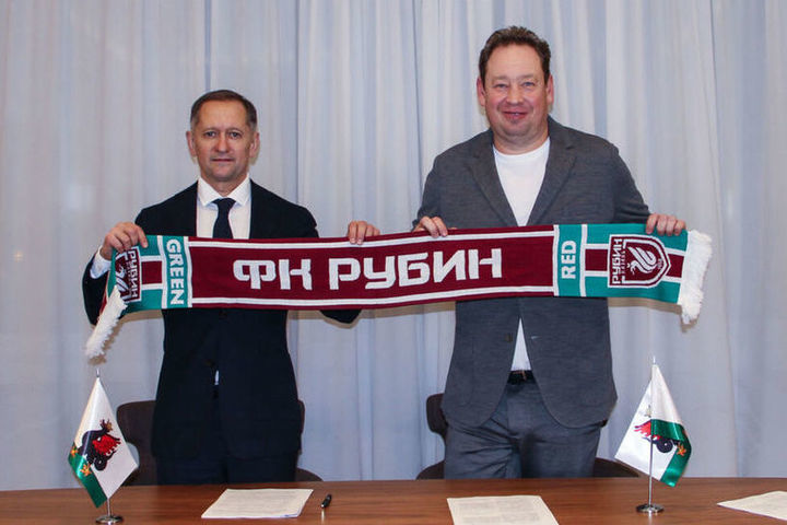 Слуцкий назначен главным тренером «Рубина», контракт подписан на пять лет