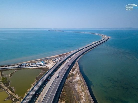 По Крымскому мосту в курортный сезон проедет три миллиона туристов