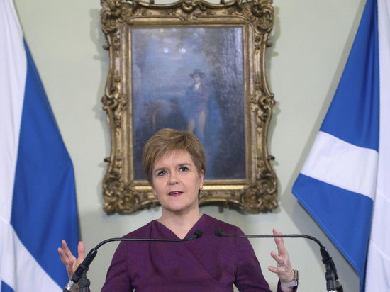 Шотландия потребовала повторного референдума о независимости