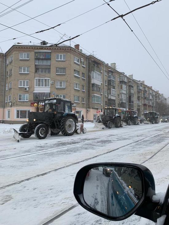 Снег в Челябинске и области убирается механическим способом