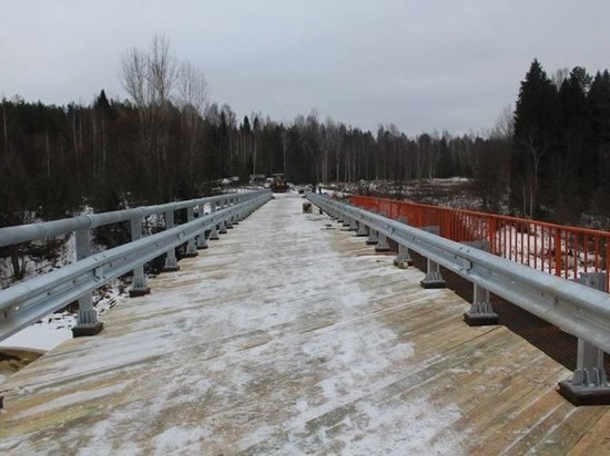 В Умуртии закончили реконструкцию моста через реку Кильмезь