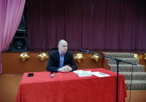В воскресенье мэр Евгений Маслов встретился с жителями Сомбатхея и рассказал, как будет развиваться эта часть Йошкар-Олы