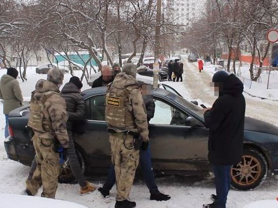 В Уфе задержали автовора, который открывал машины с помощью «сканера»